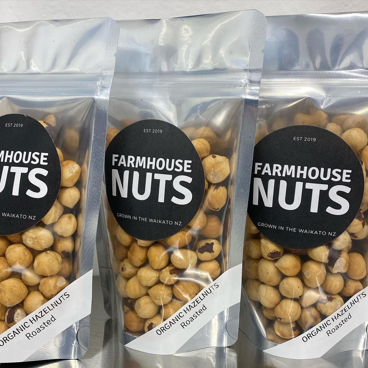 FARMHOUSE NUTS ROASTED HAZELNUTS 125G