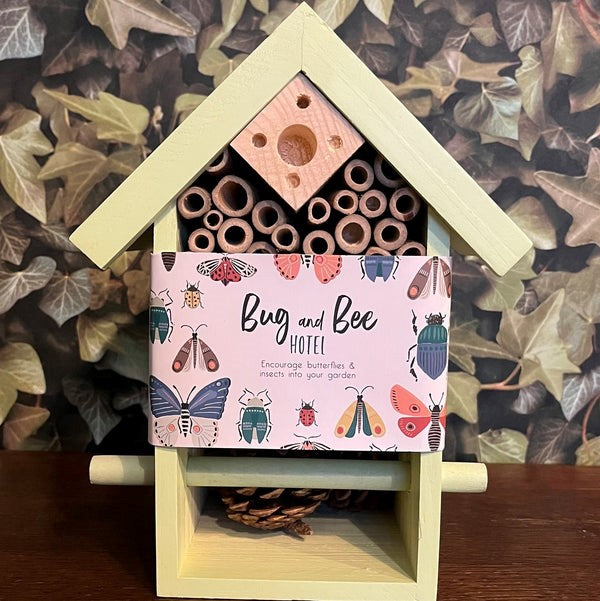 WOODEN BUG AND BEE HOTEL