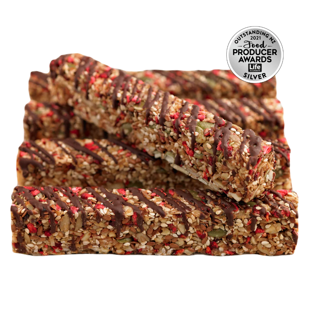 WELL & TRULY RASPBERRY CHOCOLATE DRIZZLE BAR SINGLE