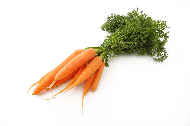 CARROTS BUNCH MIXED COLOUR-