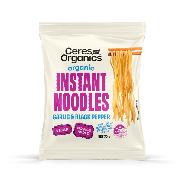 CERES ORGANIC INSTANT NOODLES GARLIC & BLACK PEPPER 70G